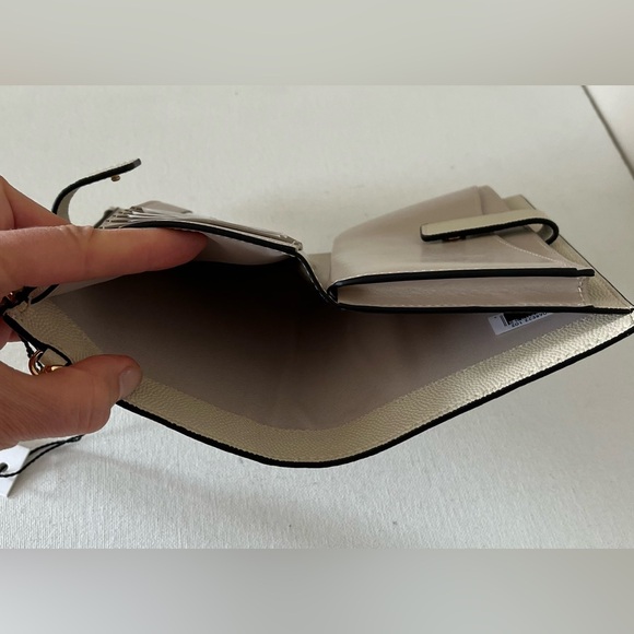 New Marc Jacobs BRB Phone Wallet Wristlet Marshmallow - Picture 4 of 5